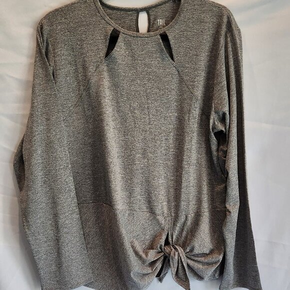 NWOT TAIL Activewear Julieta Top - Grey - XXL - Picture 2 of 8